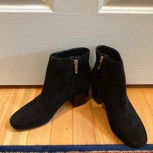 LN Sam Edelman black boots